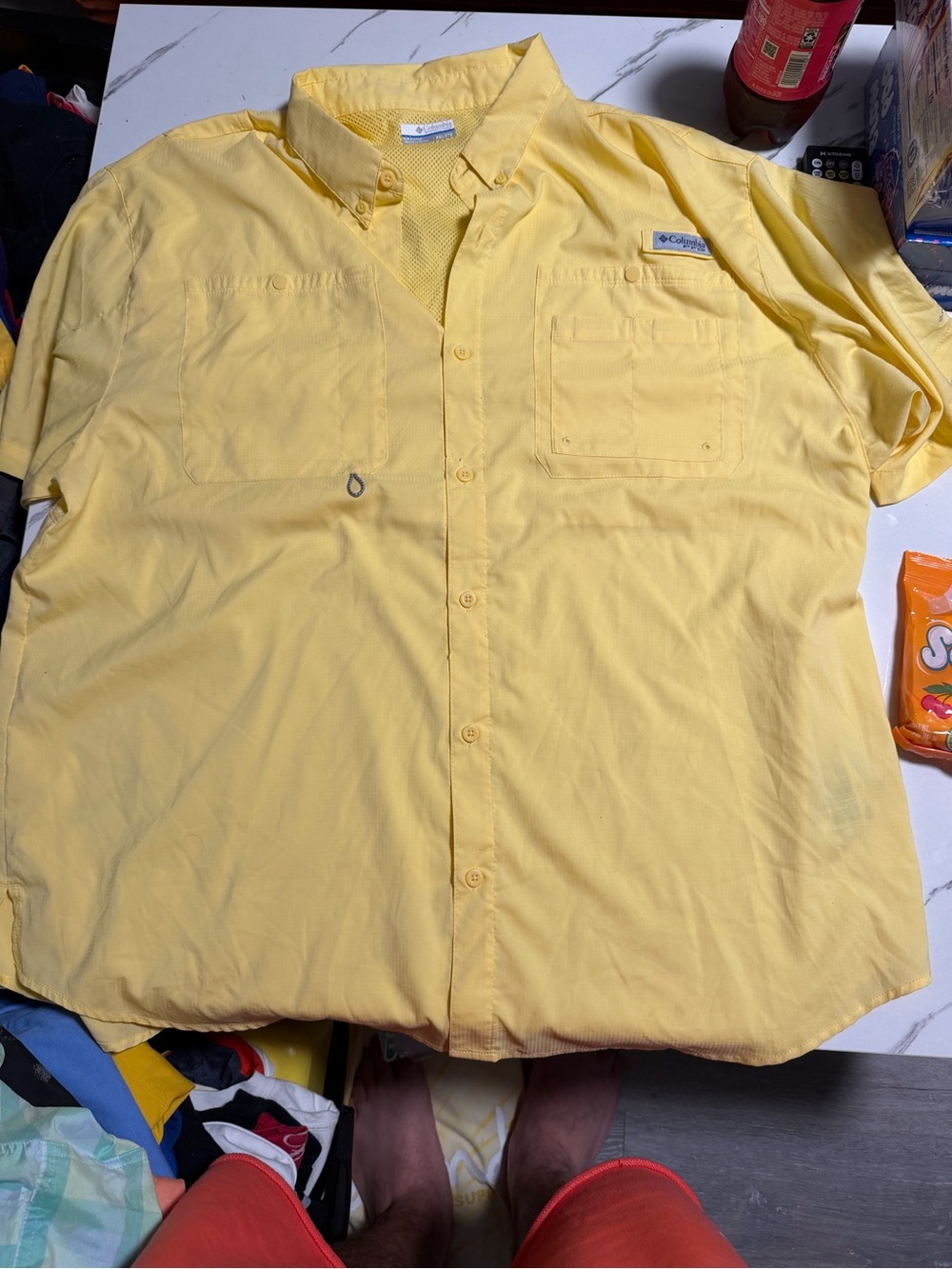 Columbia PFG Men’s Short Sleeve Button-Down Shirt - Light Yellow